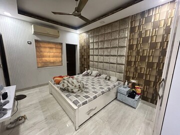 Bedroom in 2 BHK Builder Floor at Kirti Nagar – for Rent