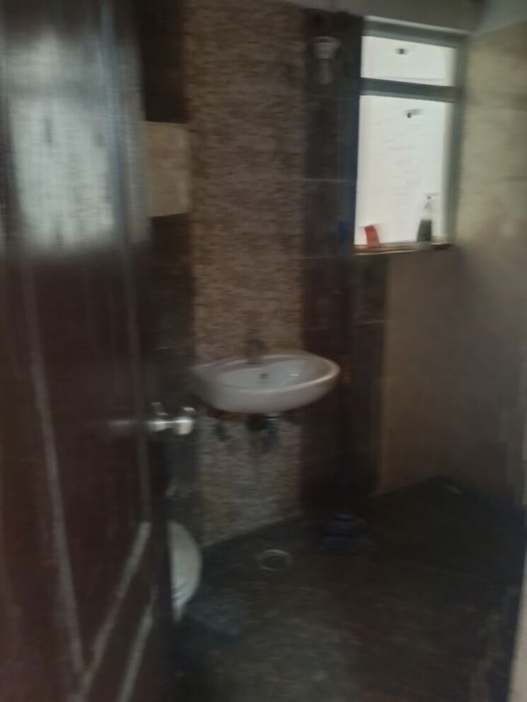 Bathroom, jnc-the-park 2 Bedroom 1025 Sq.Ft. Apartment In Sector 16c Greater Noida Greater Noida 9856507