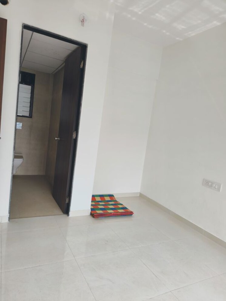 Room, runwal-gardens-phase-2 1 Bedroom 400 Sq.Ft. Apartment In Dombivli East Thane 9856528