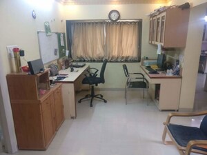 Study Room in 5 BHK Villa at BG NRI Seawoods, Seawoods Sector 56 – for Sale