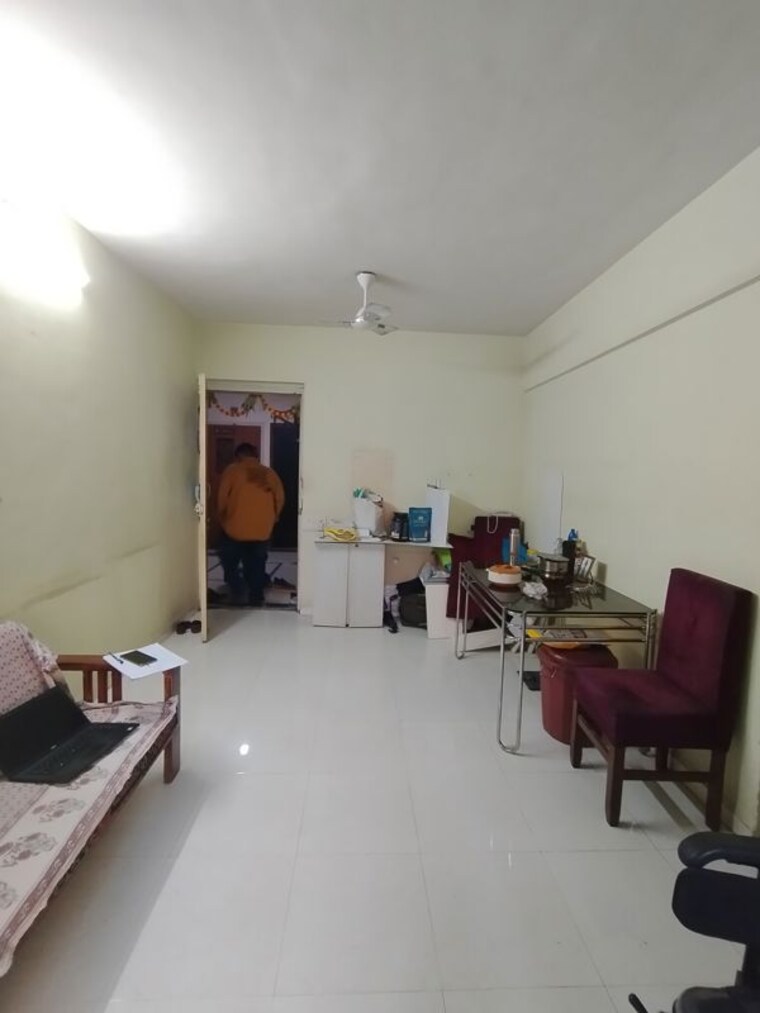 Living Room, garden-court 1 Bedroom 450 Sq.Ft. Apartment In Waghbil Thane 9856538