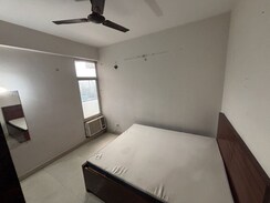 3 BHK + Servant Room Apartment For Sale in Pioneer Park Presidia
