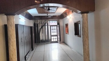 Kitchen in 5 BHK Independent House at Sector 33 – for Rent