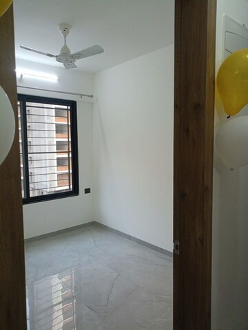 Room in 2 BHK Apartment at Hadapsar – for Sale