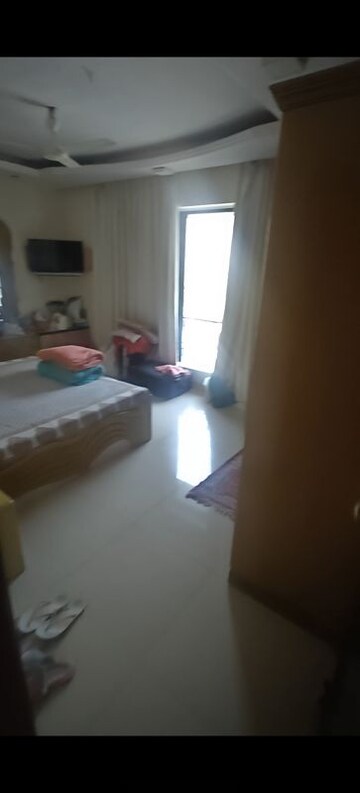 Living Room in 3 BHK Apartment at Versova – for Rent