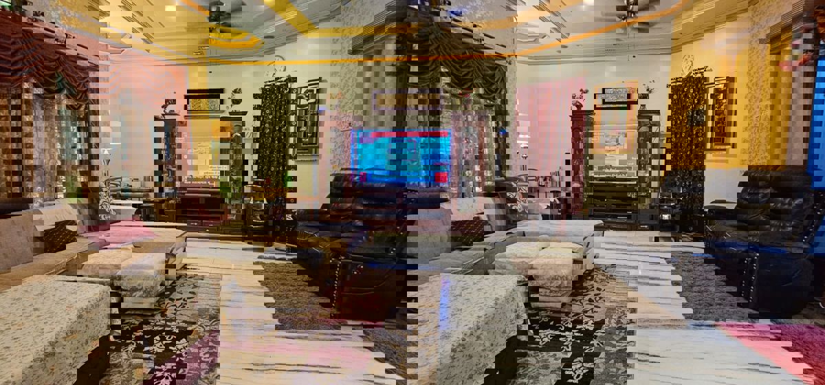 2 BHK + Extra Room Independent House For Rent in Gomti Nagar