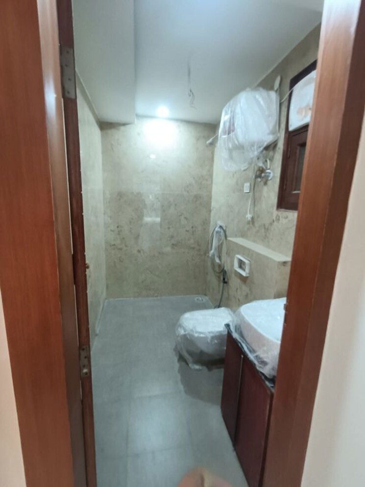 Attached Bathroom, raheja-atlantis 3 Bedroom 2311 Sq.Ft. Apartment In Sector 31 Gurgaon 9856572