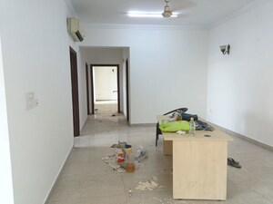 Room in 3 BHK Apartment at Vipul Greens, Sector 48 – for Sale