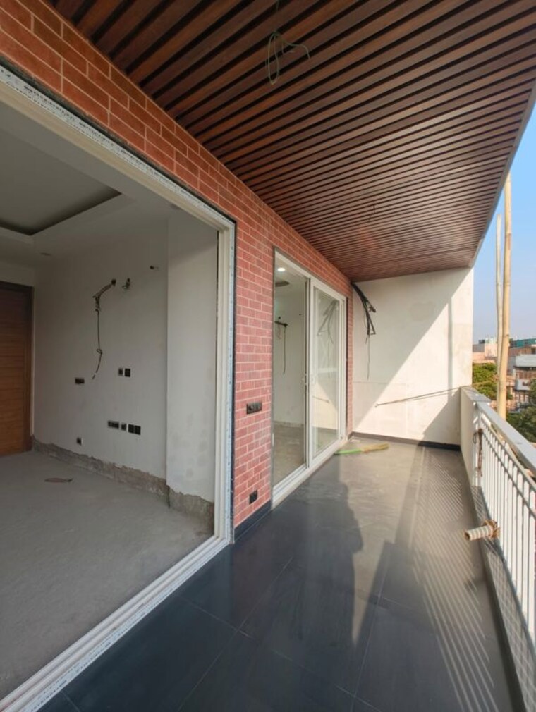 undefined, chittaranjan park 3 Bedroom 160 Sq.Ft. Builder Floor In Chittaranjan Park Delhi 9856582