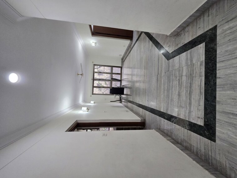 undefined, vasanth nagar 3 Bedroom 3000 Sq.Ft. Independent House In Vasanth Nagar Bangalore 9856583