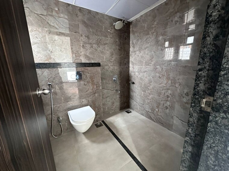 Bathroom, naman-ekaaksh 3 Bedroom 1500 Sq.Ft. Apartment In Shivajinagar Pune 9856586