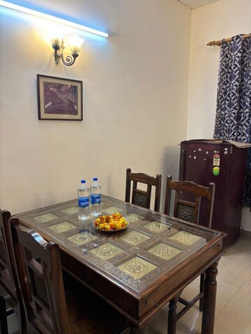 Bedroom in 2 BHK Builder Floor at Hauz Khas – for Rent
