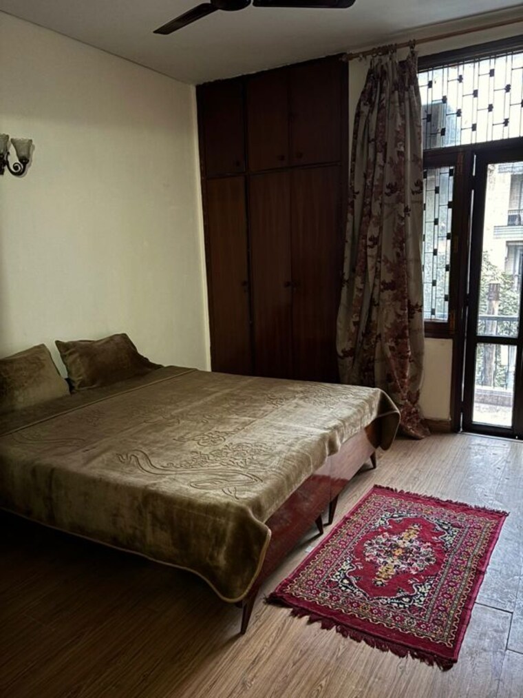 Bedroom, hauz khas 2 Bedroom 180 Sq.Ft. Builder Floor In Hauz Khas Delhi 9856593