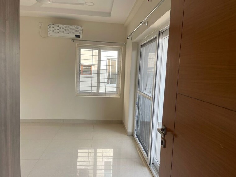 Room, kavuri-hills 4 Bedroom 3200 Sq.Ft. Builder Floor In Madhapur Hyderabad 9856599