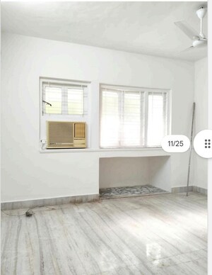 Room in 3 BHK Apartment at Santacruz East – for Rent