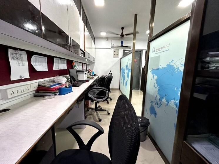 Team Area, naminath-square Commercial Office Space 450 Sq.Ft. In Chembur Mumbai 9856636