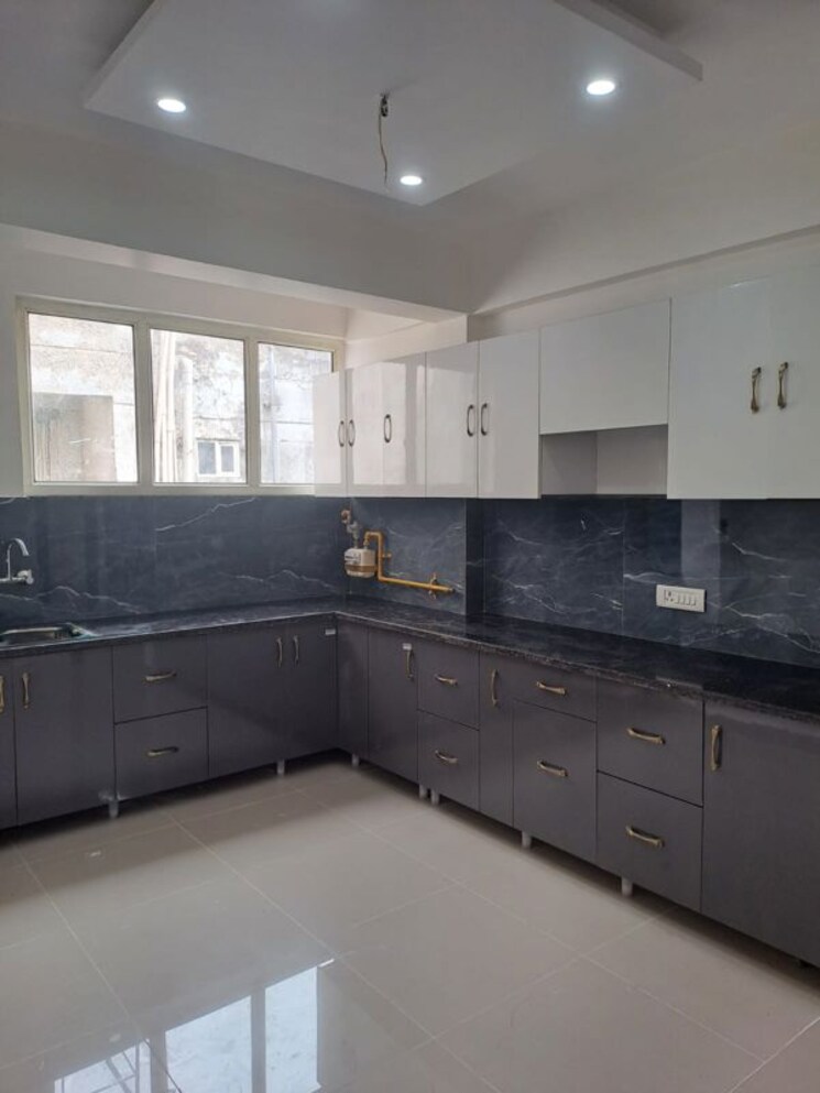 Kitchen, bcc-bharat-city-phase-i 2 Bedroom 1050 Sq.Ft. Apartment In Indraprastha Yojna Ghaziabad 9856628