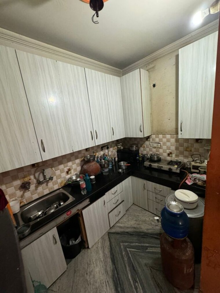 Kitchen, khirki extension 2 Bedroom 750 Sq.Ft. Builder Floor In Khirki Extension Delhi 9856646