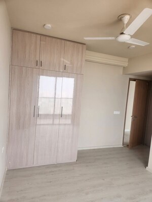 Room in 2 BHK Apartment at M3M Heights, Sector 65 – for Rent