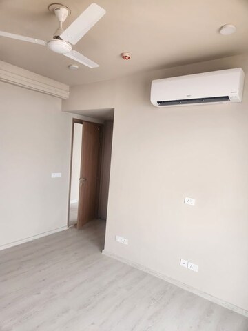 Room in 2 BHK Apartment at M3M Heights, Sector 65 – for Rent
