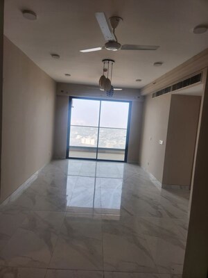 Room in 2 BHK Apartment at M3M Heights, Sector 65 – for Rent