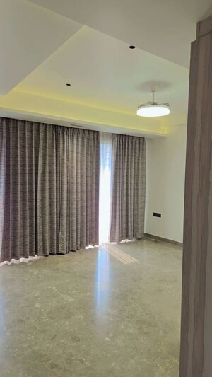 Room in 3 BHK Independent House at RWA Apartments Sector 47, Sector 47 – for Rent