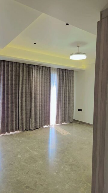 Room in 3 BHK Independent House at RWA Apartments Sector 47, Sector 47 – for Rent