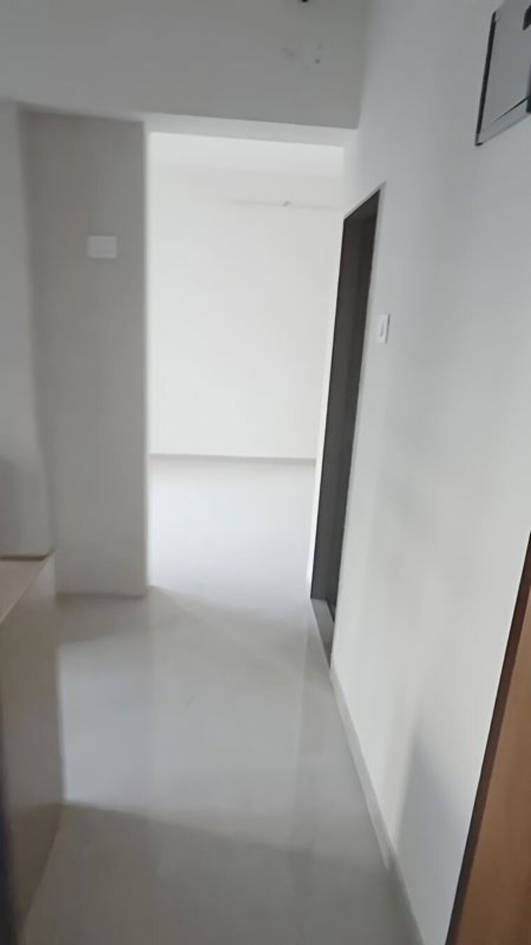 Nearby, rajlaxmi-nakshatra-auris 1 Bedroom 400 Sq.Ft. Apartment In Nalasopara West Palghar 9856654