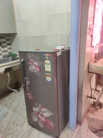 1 RK Builder Floor For Rent in Karam Pura