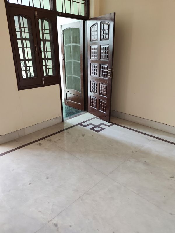 2 BHK 950 Sq.Ft. Independent House in RWA Apartments Sector 47
