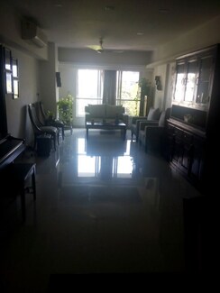 4 BHK Apartment For Sale in S Raheja Natraj