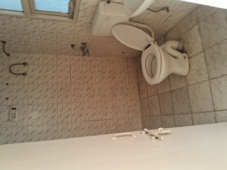 Bathroom, rps-savana 1 Bedroom 400 Sq.Ft. Apartment In Sector 88 Faridabad 9856701