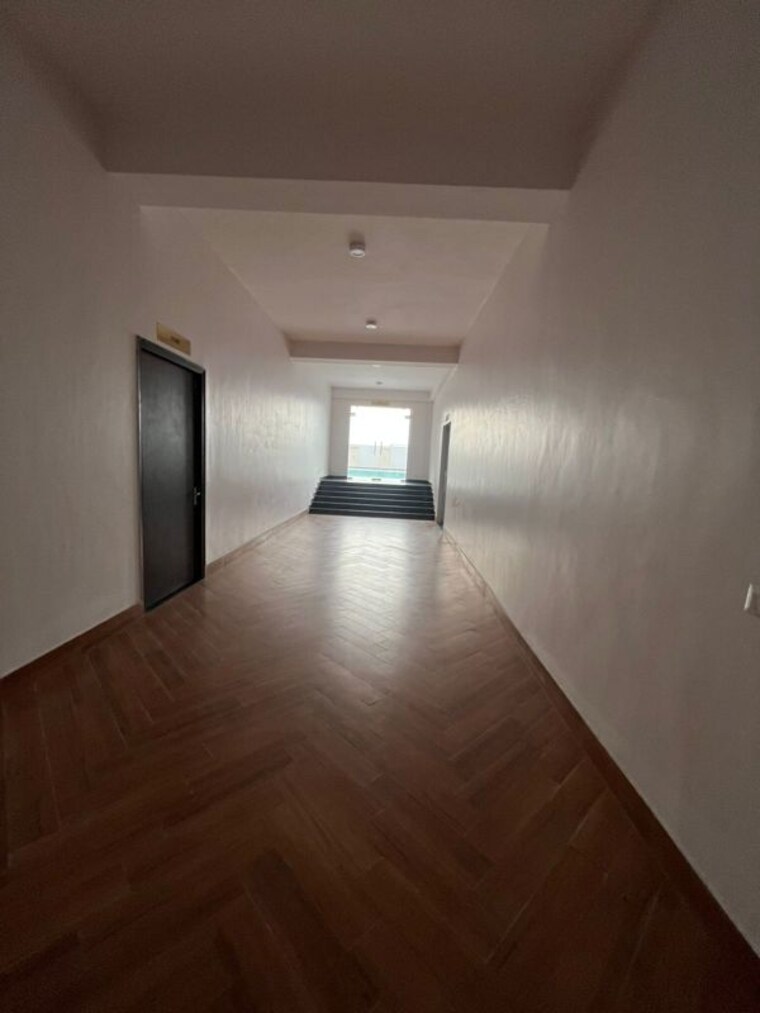 Room, amrapali-crystal-homes 4 Bedroom 2140 Sq.Ft. Apartment In Sector 76 Noida 9856704