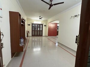 2.5 BHK Apartment For Rent in Surya Tower Izzathnagar, Kondapur