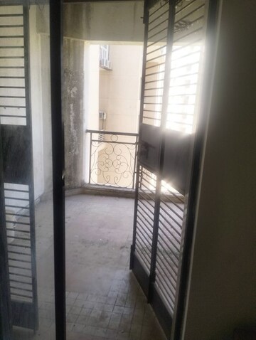 Bathroom in 2.5 BHK Apartment at Raheja Vistas Phase II, Mohammadwadi – for Sale