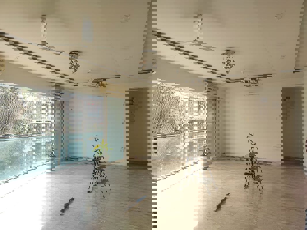 4 BHK Apartment For Rent in White Lotus