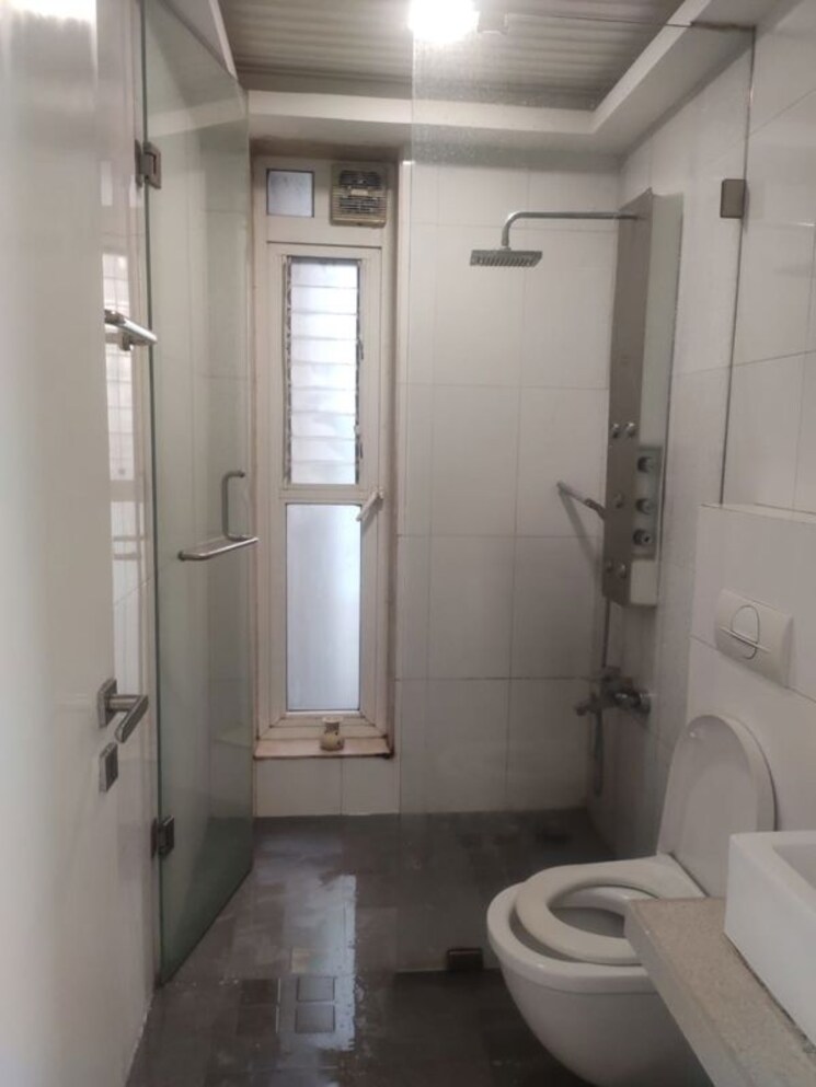 Bathroom, white-lotus 4 Bedroom 1800 Sq.Ft. Apartment In Santacruz West Mumbai 9856722