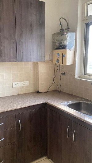 Bathroom in 2 BHK Apartment at Citihomes, Omicron Iii Greater Noida – for Rent