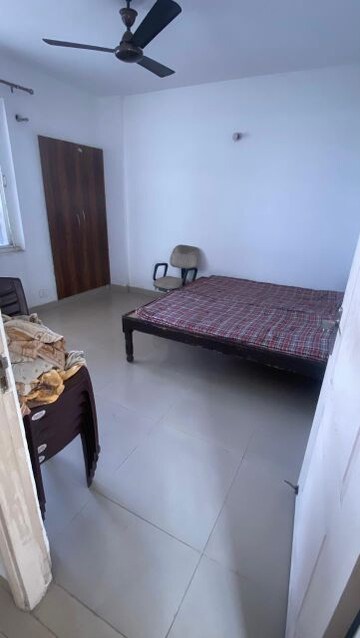 Bedroom in 2 BHK Apartment at Citihomes, Omicron Iii Greater Noida – for Rent