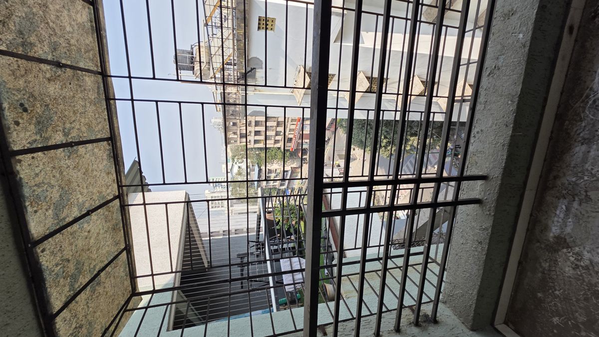 2 BHK + Pooja Room Apartment For Sale in Joshi Amar Vaishali CHS