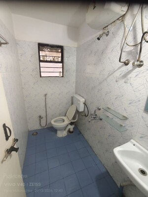 Bathroom in 2 BHK Apartment at Kumar Padmalaya, Aundh – for Rent