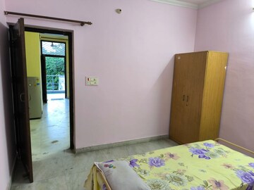 Room in 2 BHK Independent House at RWA Apartments Sector 19, Sector 19 – for Rent