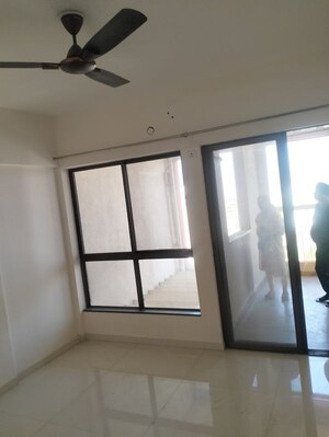 Room in 2 BHK Apartment at Kwality Garden, Kondhwa – for Rent