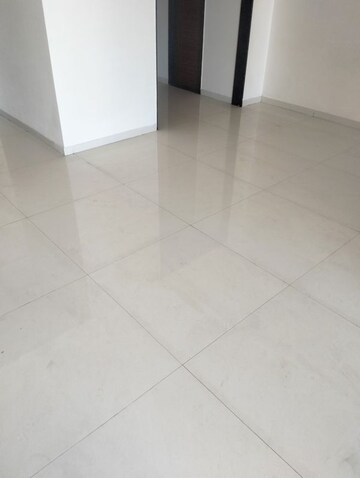 Room in 2 BHK Apartment at Kwality Garden, Kondhwa – for Rent