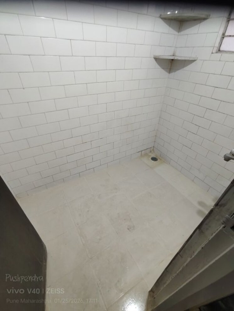 Bathroom, shriram-nagar-chs 2 Bedroom 1145 Sq.Ft. Apartment In Aundh Pune 9856758
