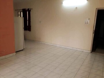 Room in 1 BHK Apartment at Sai Apartments Aundh, Aundh – for Rent