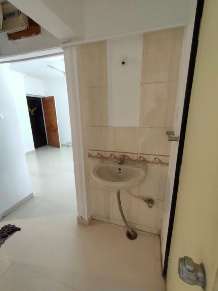 Bathroom, shivsagar-city-phase-1 2 Bedroom 1000 Sq.Ft. Apartment In Sinhagad Road Pune 9856766