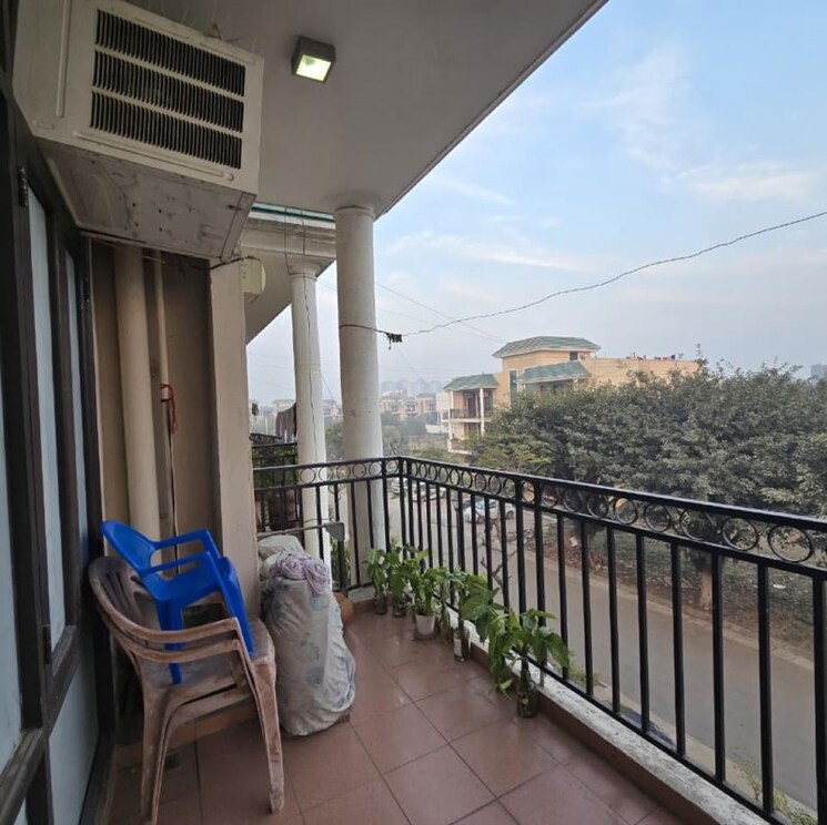 Balcony, sector 14 3 Bedroom 180 Sq.Ft. Apartment In Sector 14 Bahadurgarh 9856774