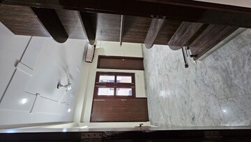 Staircase in 2.5 BHK Independent House at Sector 46 – for Rent