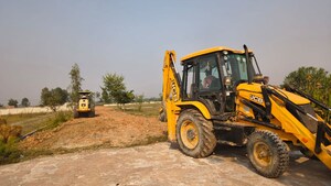  Plot – Exterior View View at Rohania - for Sale